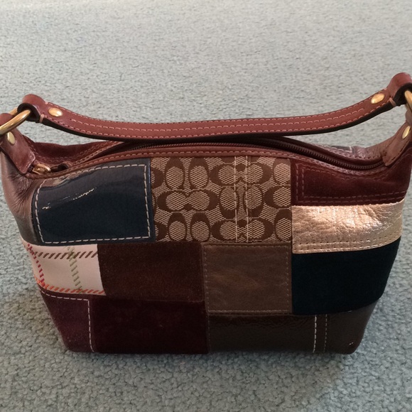 Coach Hand Bag - Picture 2 of 7